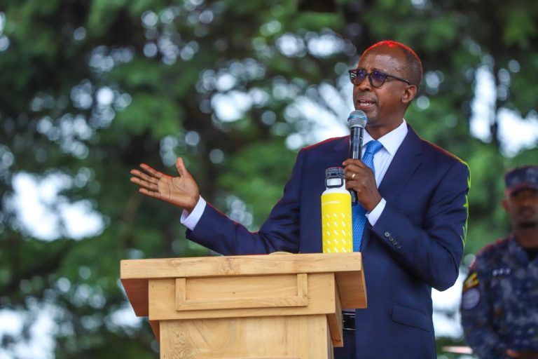 Dr. Rwabwogo